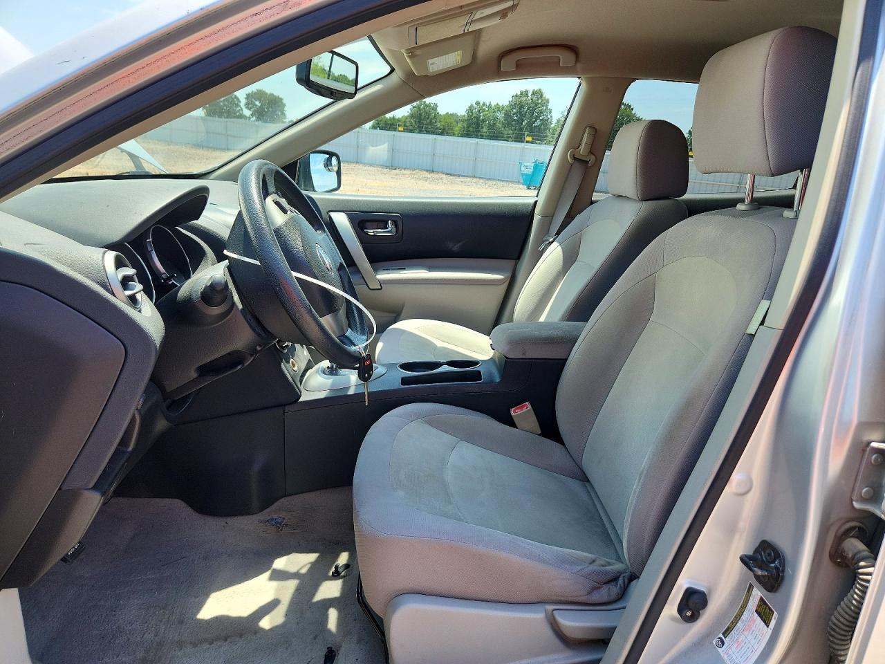 2010 Nissan Rogue S - Фото 7