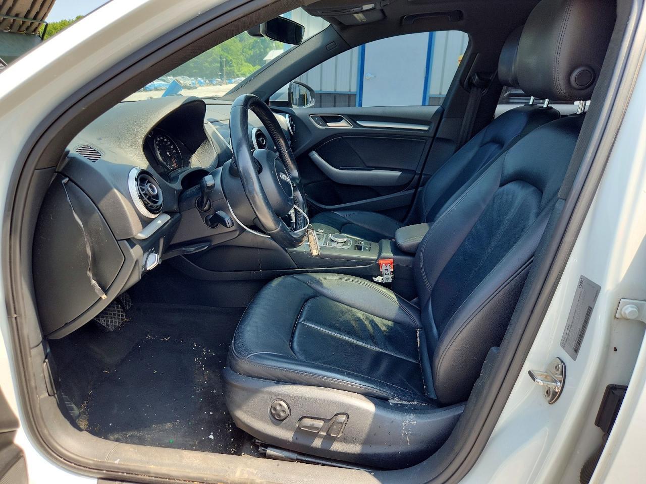 2016 Audi A3 Premium - Фото 7