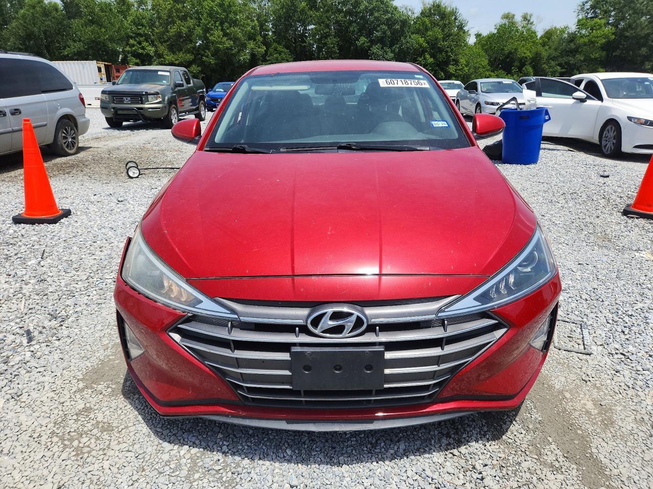 2019 Hyundai Elantra Se - Фото 5