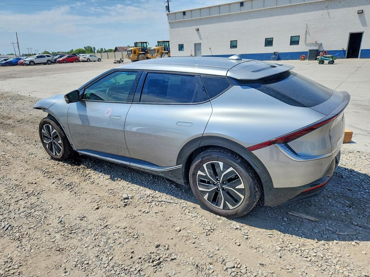 2022 Kia Ev6 Wind - Image 2