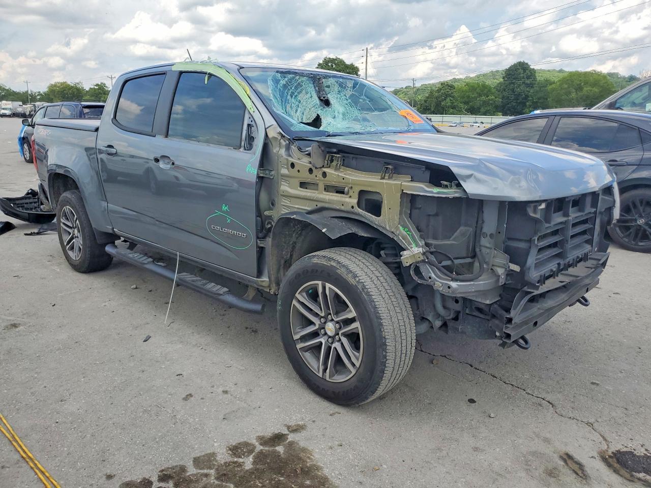 2021 Chevrolet Colorado - Image 4