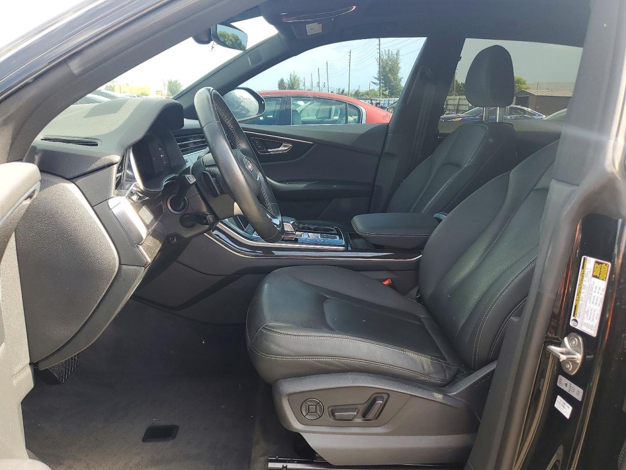 2021 Audi Q8 Premium Plus S-Line - Image 7