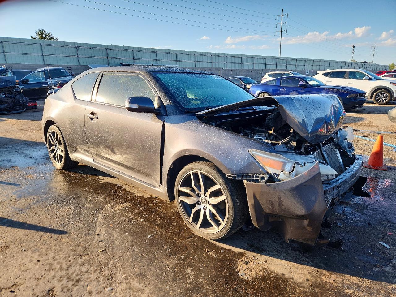 2016 Scion Tc Base - Фото 4