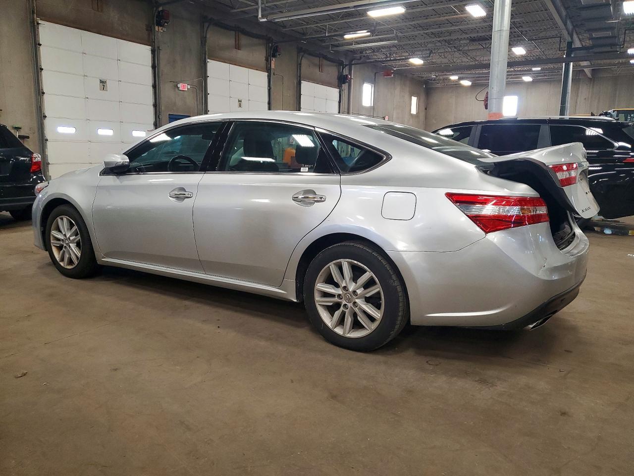 2013 Toyota Avalon Xle - Фото 2