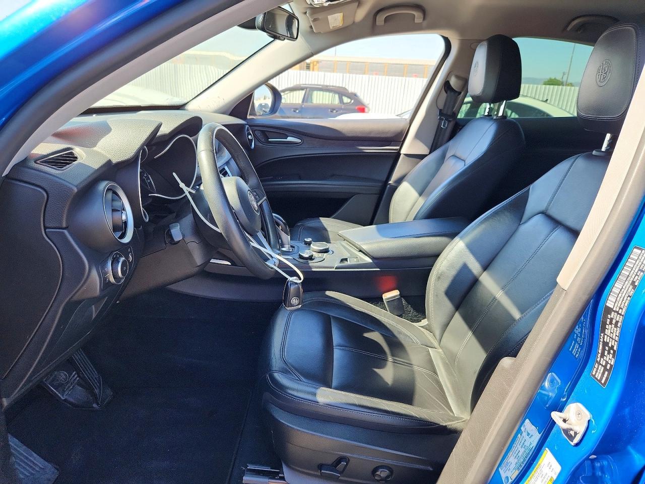 2019 Alfa Romeo Stelvio Base - Фото 7