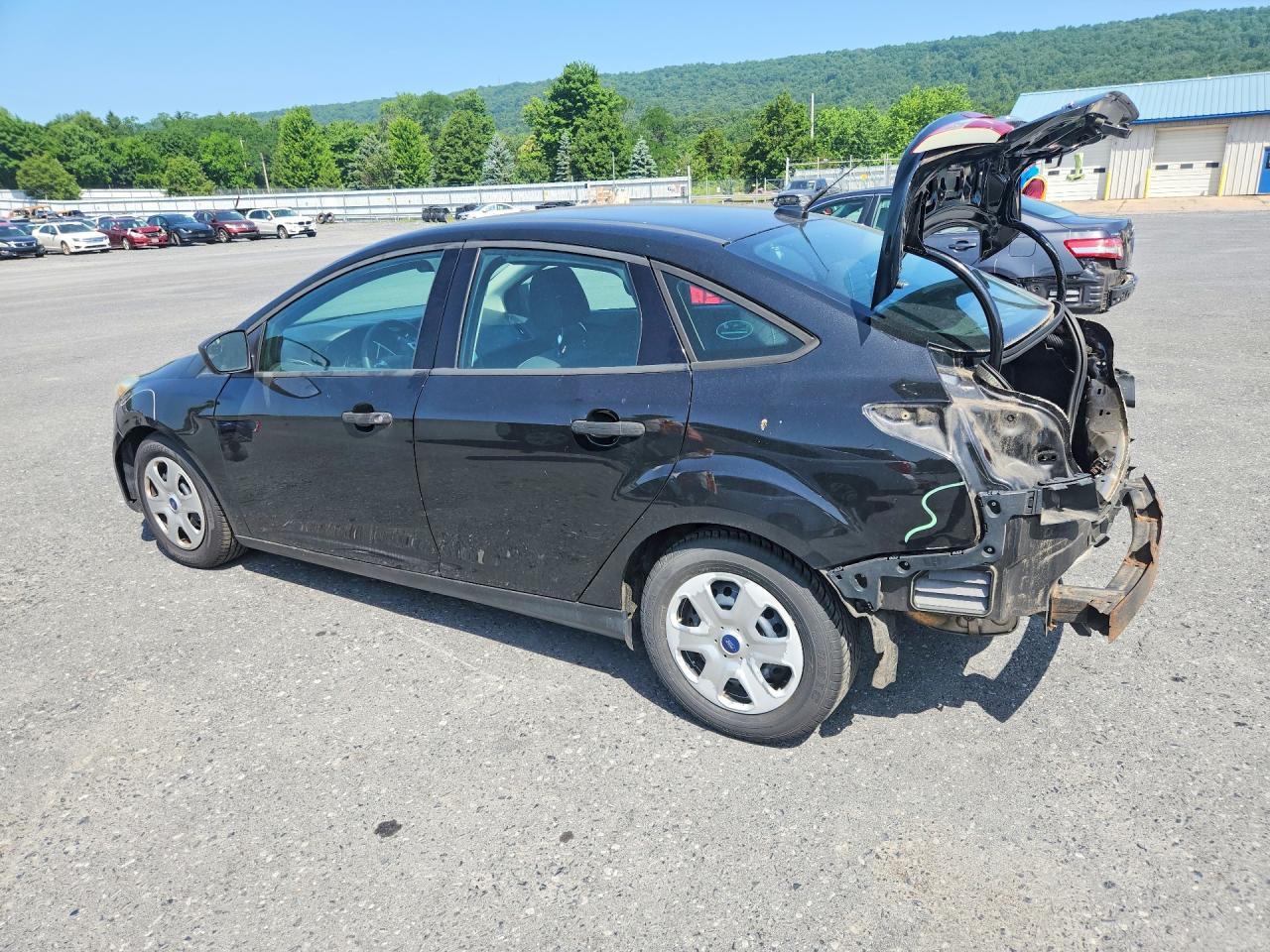 2013 Ford Focus S - Фото 2