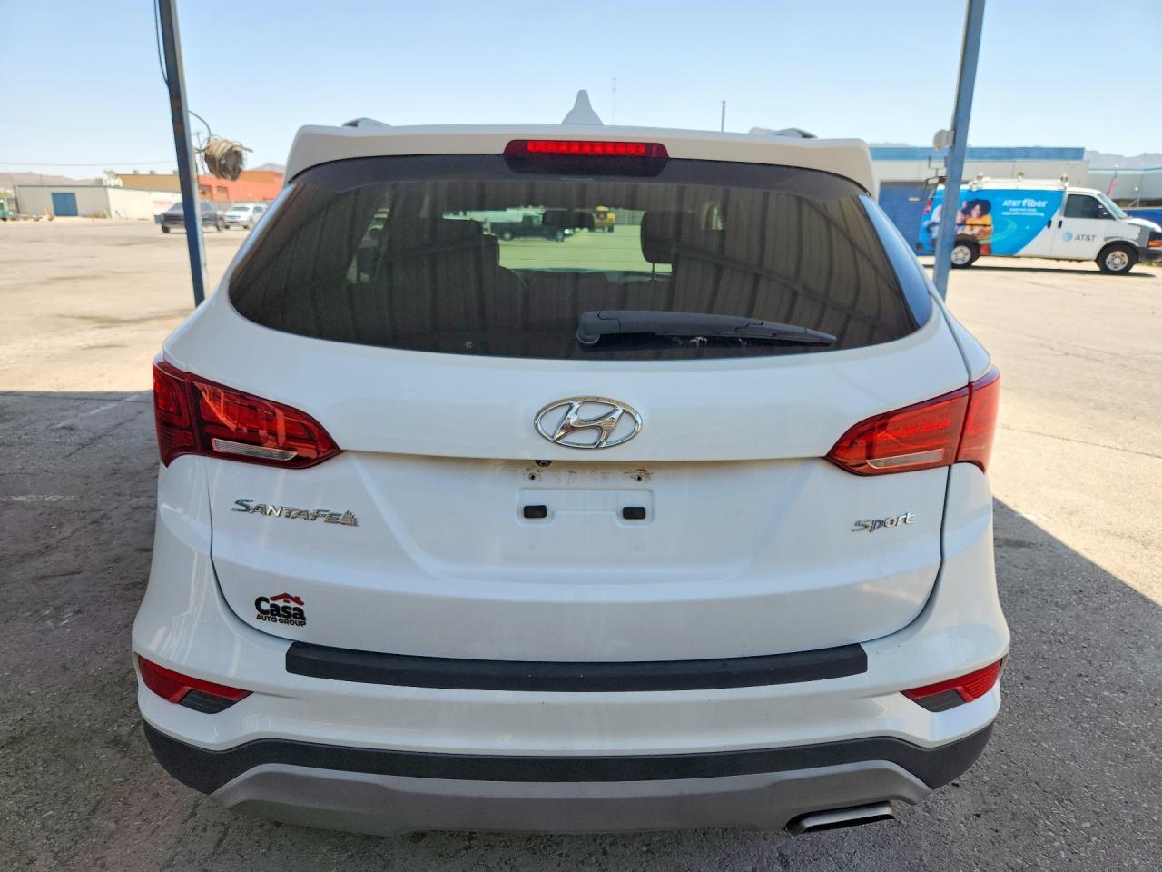 2018 Hyundai Santa Fe Sport 2.4L - Фото 6
