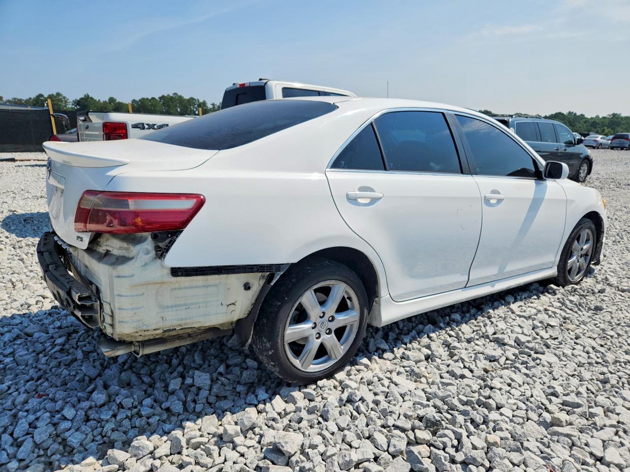 2008 Toyota Camry Se - Image 3