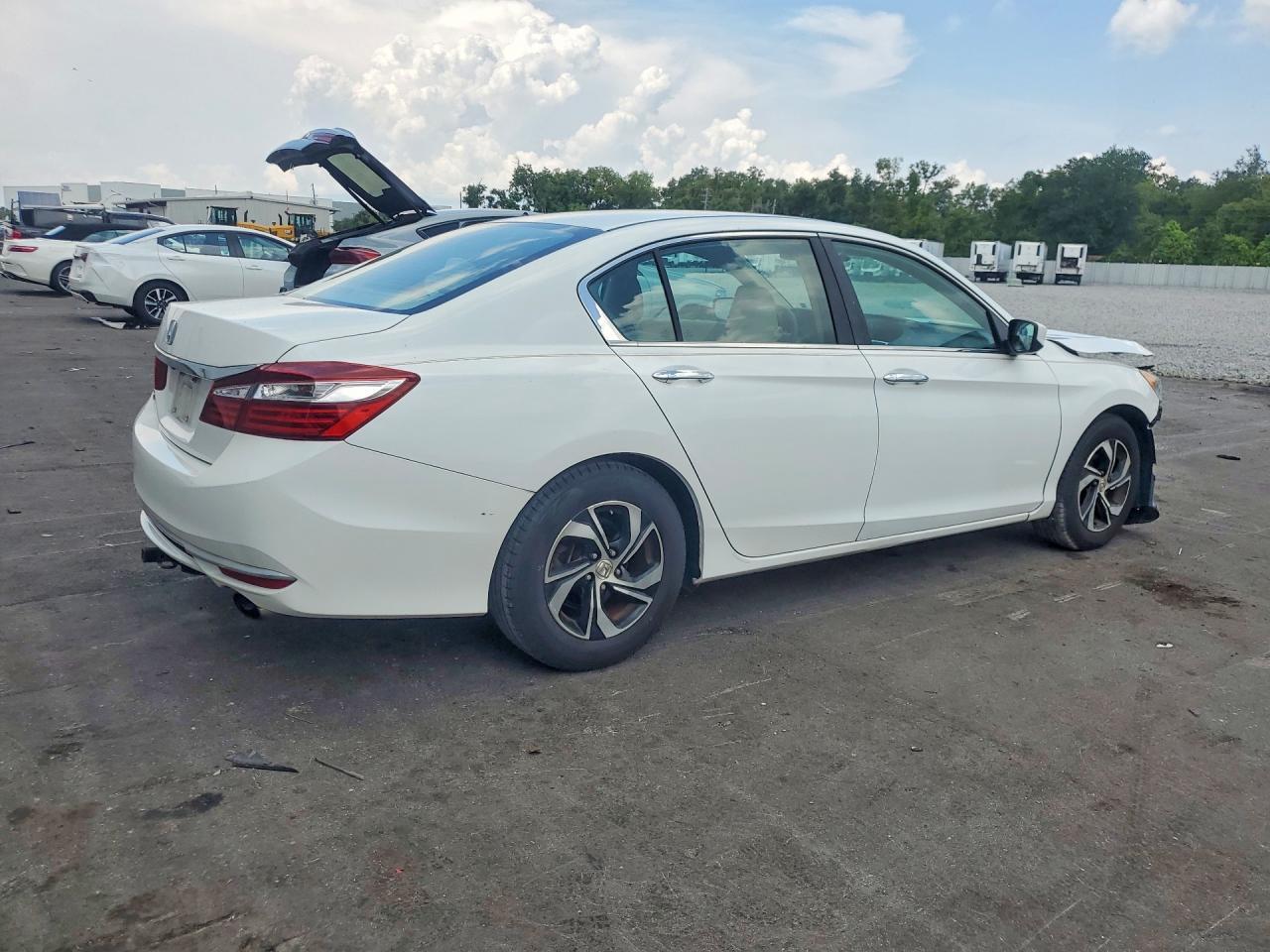 2016 Honda Accord Lx - Фото 3