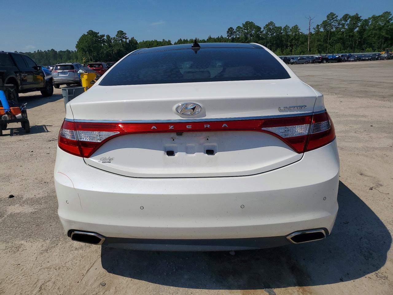 2015 Hyundai Azera Limited - Image 5