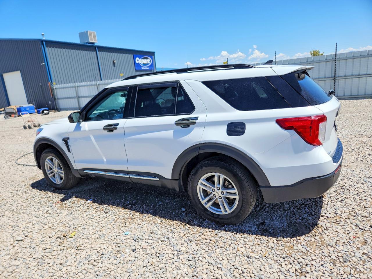 2023 Ford Explorer Xlt - Image 2