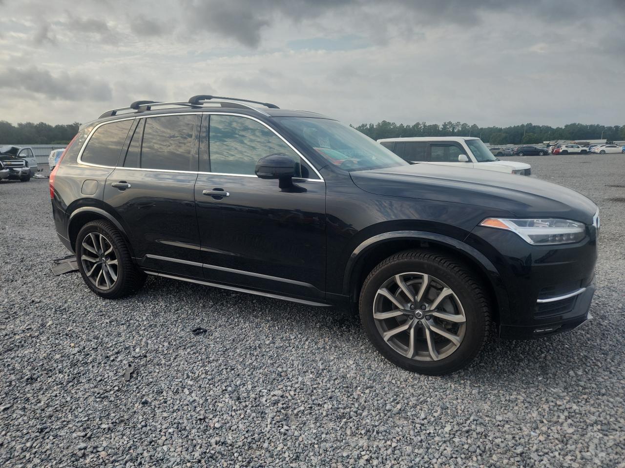 2019 Volvo Xc90 T6 Momentum - Image 4