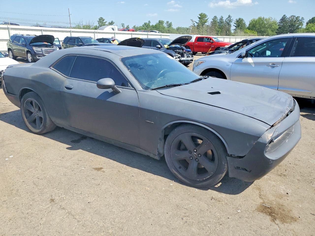 2014 Dodge Challenger Sxt - Image 4