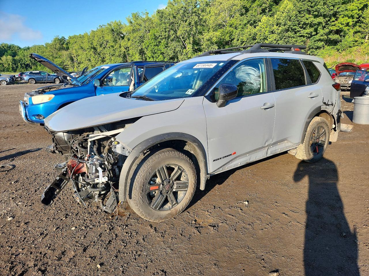 2025 Nissan Rogue Rock Creek