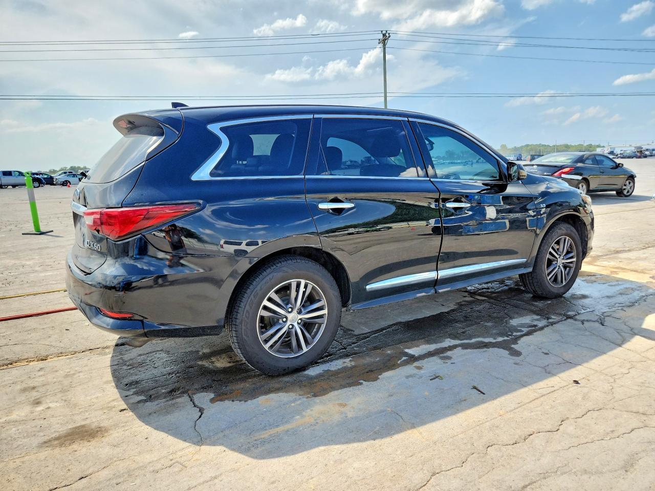 2016 Infiniti Qx60 Base - Image 3