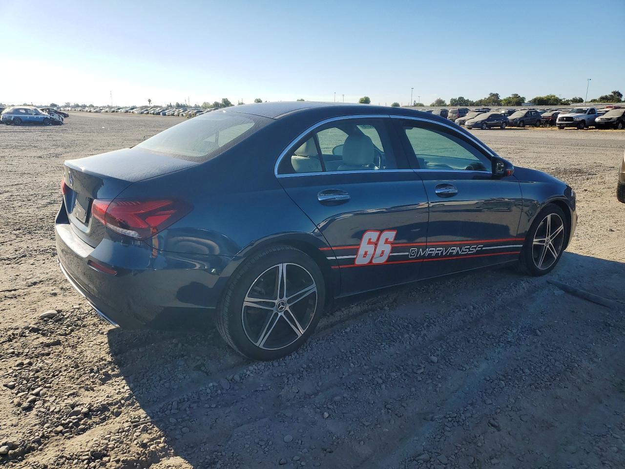 2022 Mercedes-Benz A 220 - Image 3