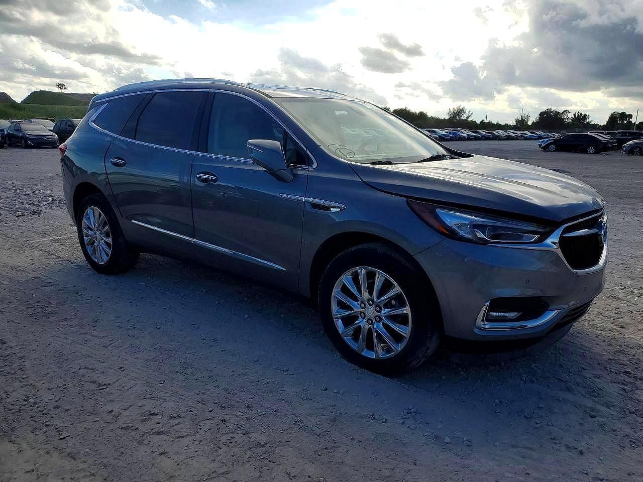 2020 Buick Enclave Premium - Image 4