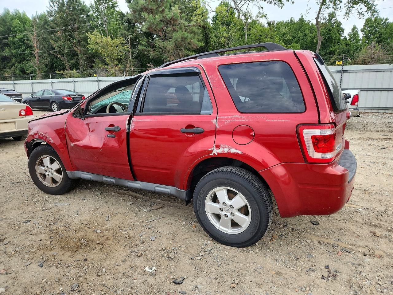 2012 Ford Escape Xlt - Фото 2
