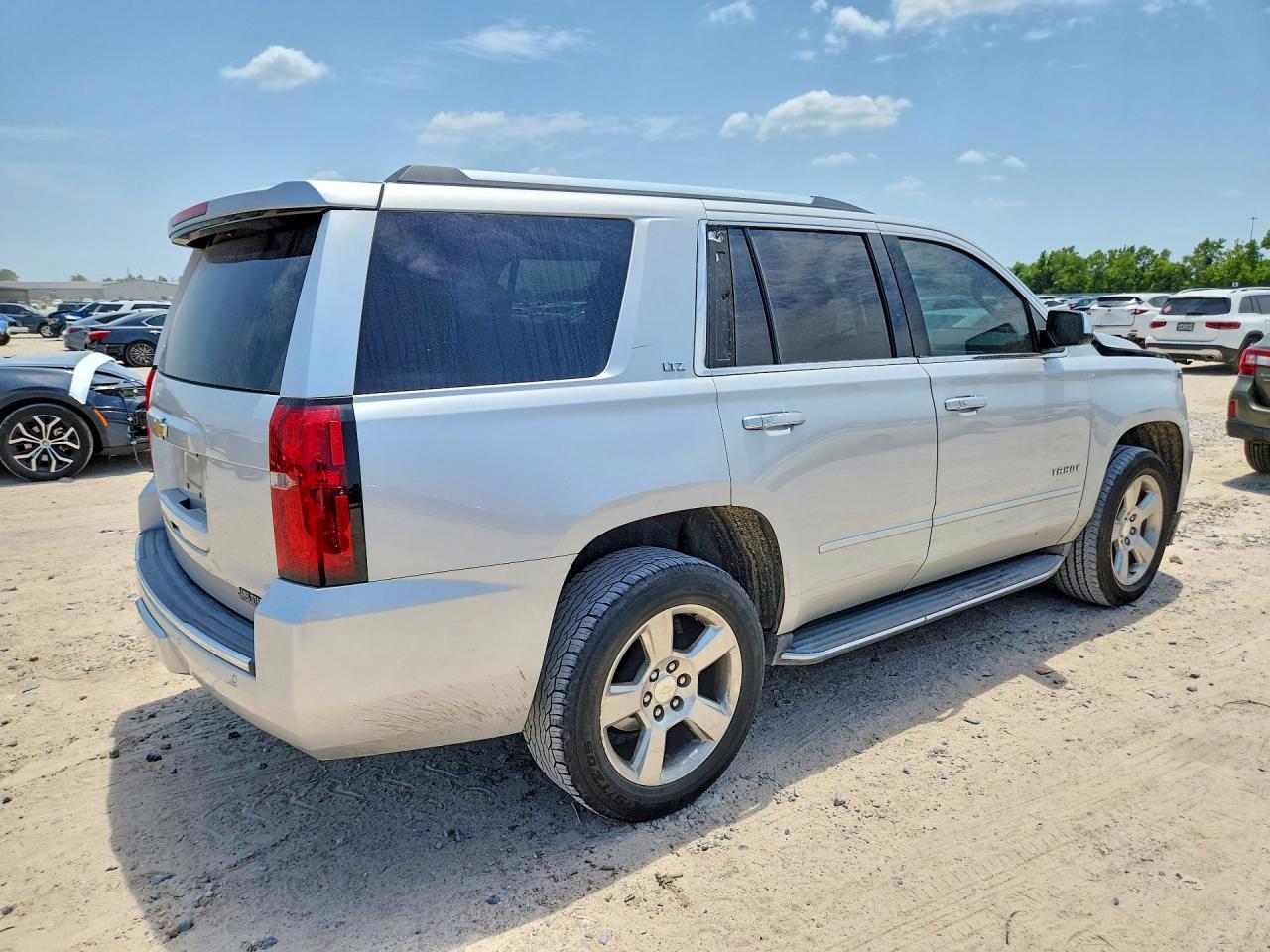 2015 Chevrolet Tahoe C1500 Ltz - Фото 3