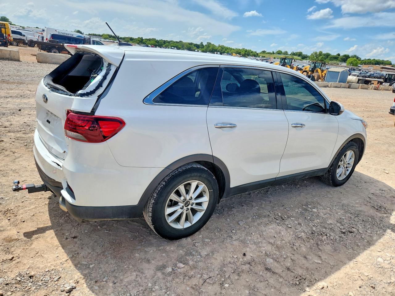 2019 Kia Sorento Lx V6 - Image 3