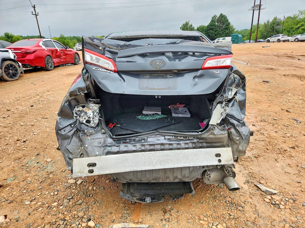 2013 Toyota Camry Se - Image 6