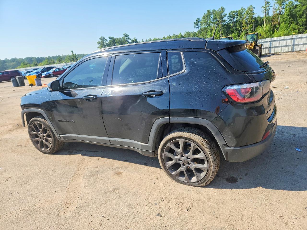 2019 Jeep Compass Limited - Image 2