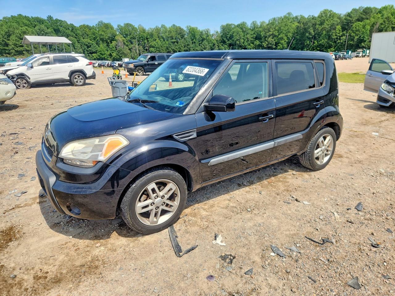 2011 Kia Soul +