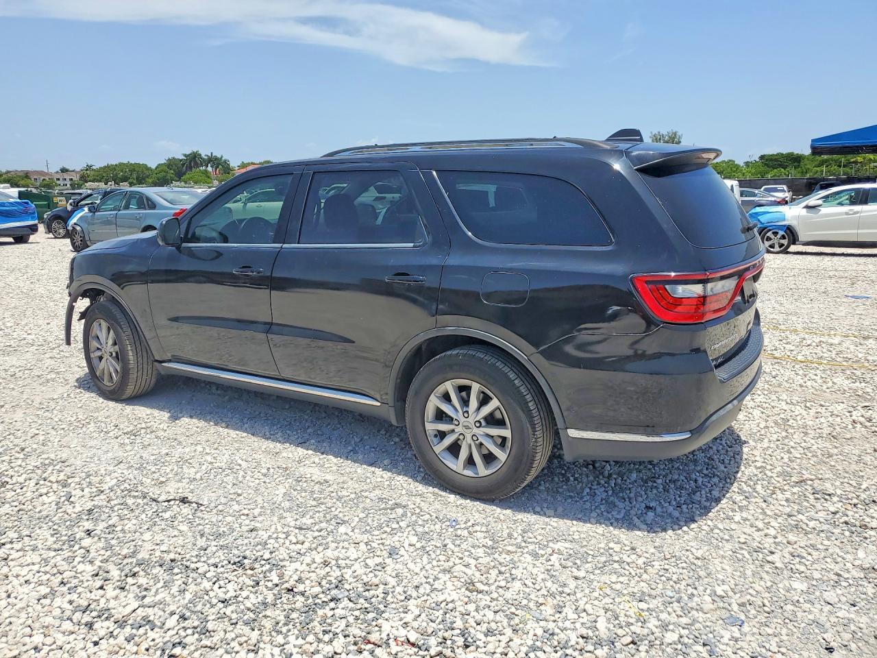 2022 Dodge Durango Sxt - Image 2