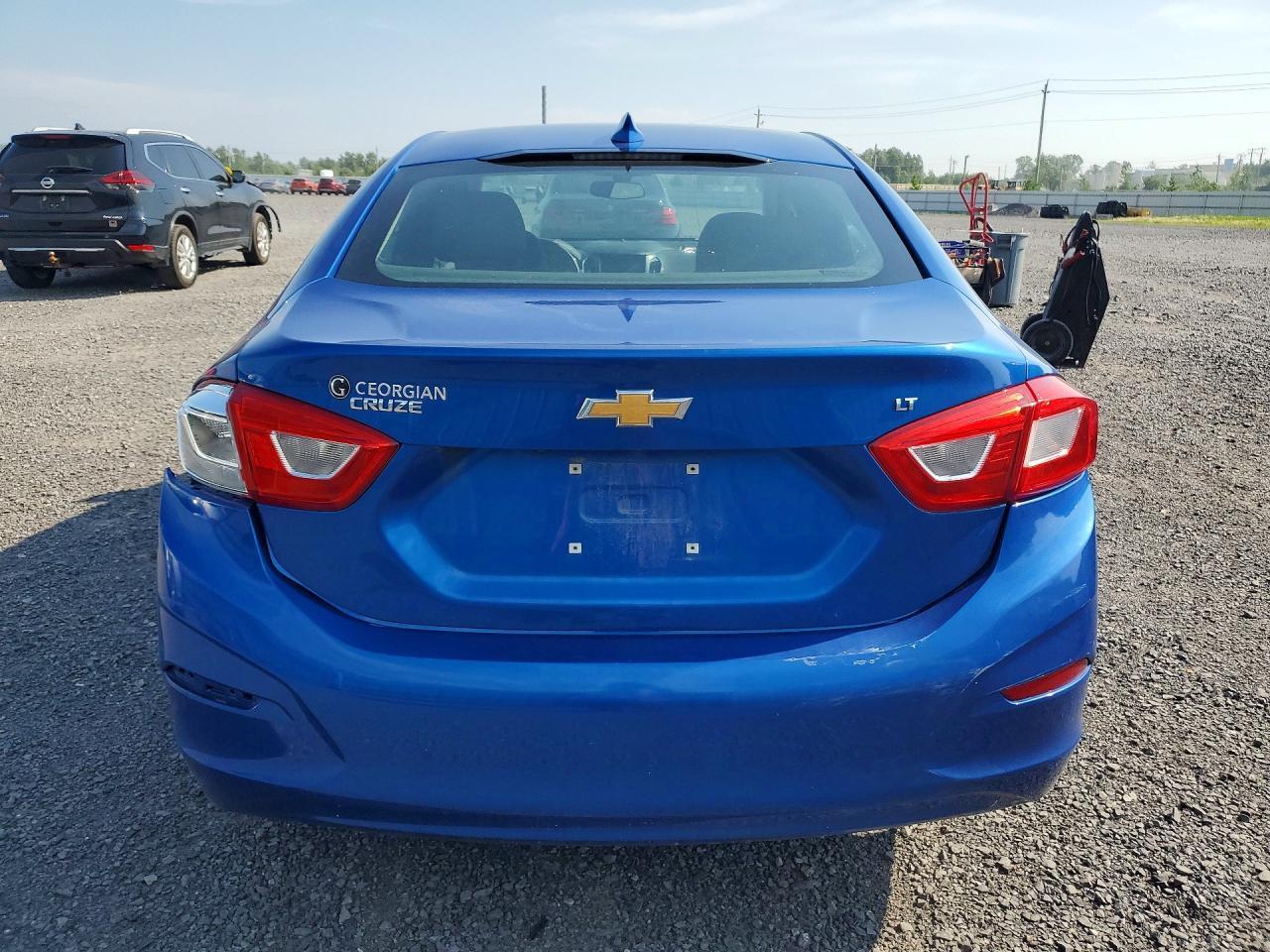 2017 Chevrolet Cruze Lt - Image 6