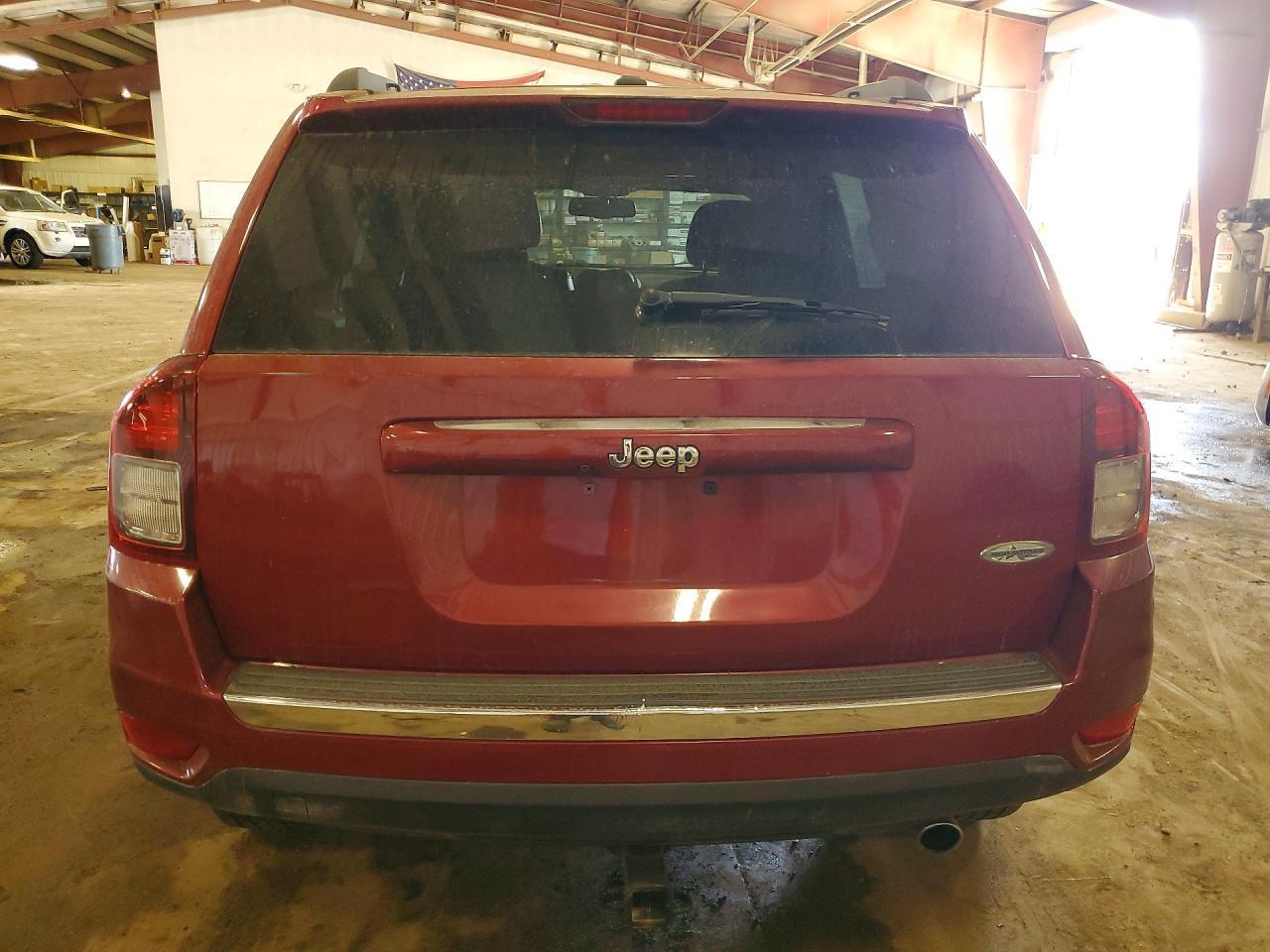 2016 Jeep Compass Latitude - Фото 6