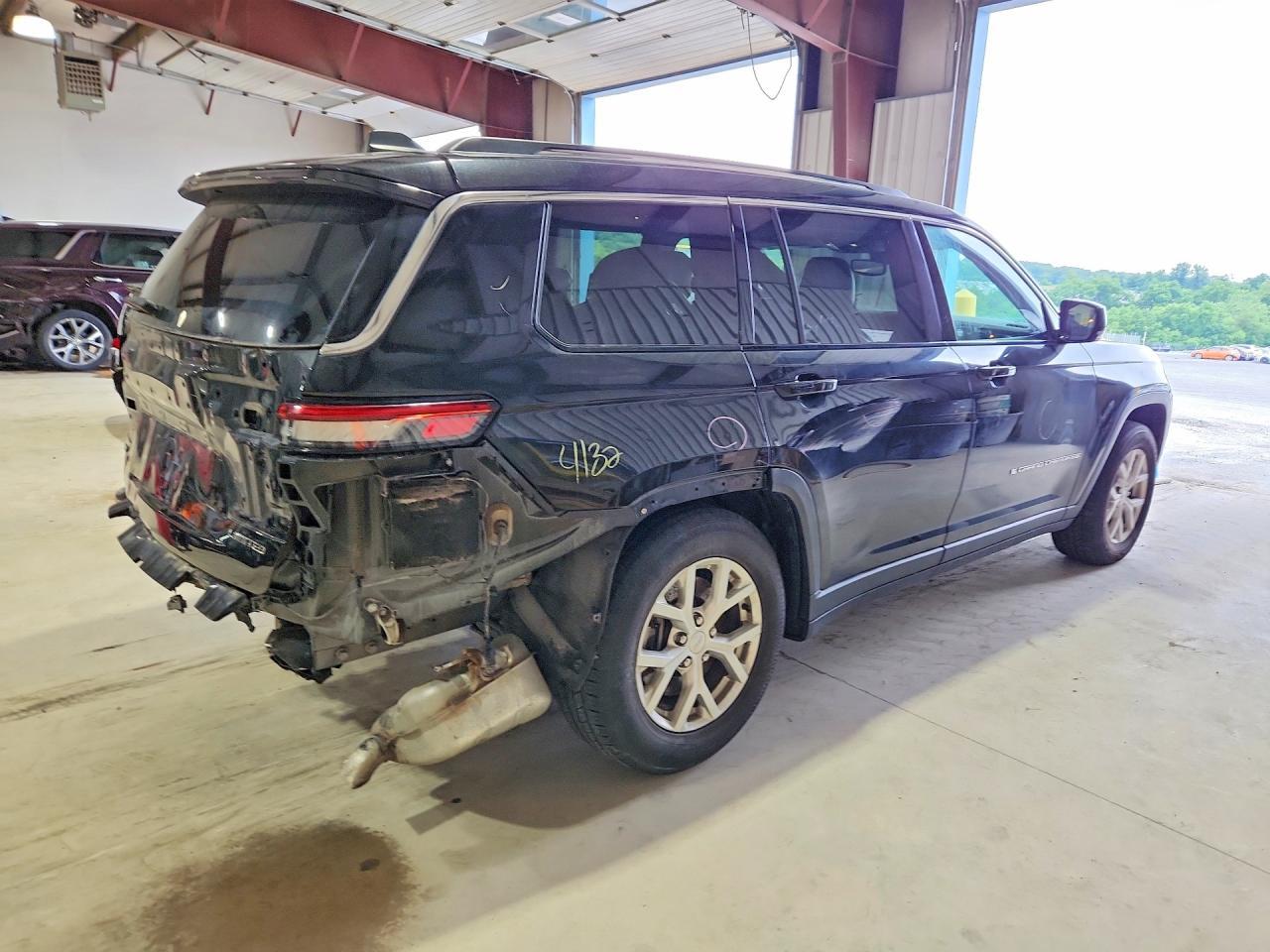 2023 Jeep Grand Cherokee L Limited - Фото 3