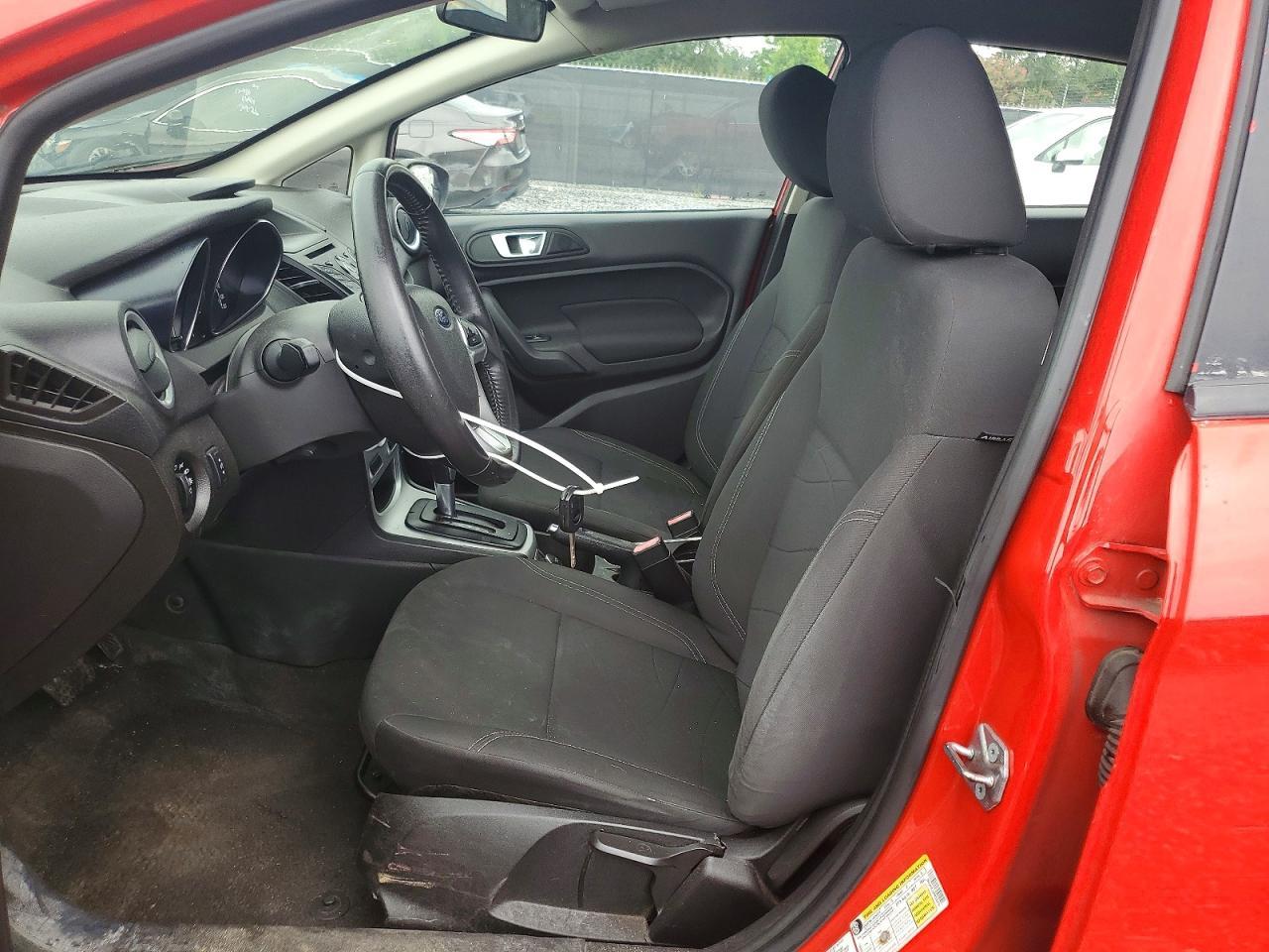 2015 Ford Fiesta Se - Image 7