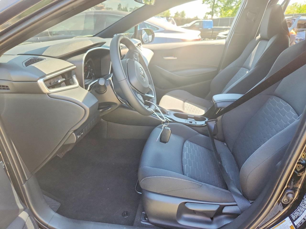 2026 Toyota Corolla Hatchback Se - Фото 7