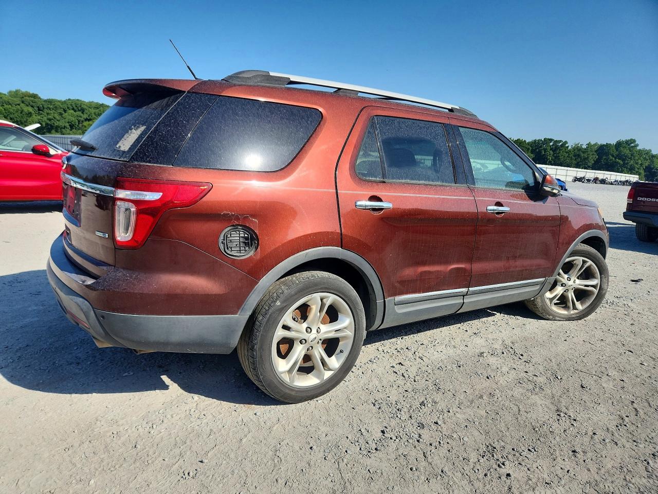 2015 Ford Explorer Limited - Image 3