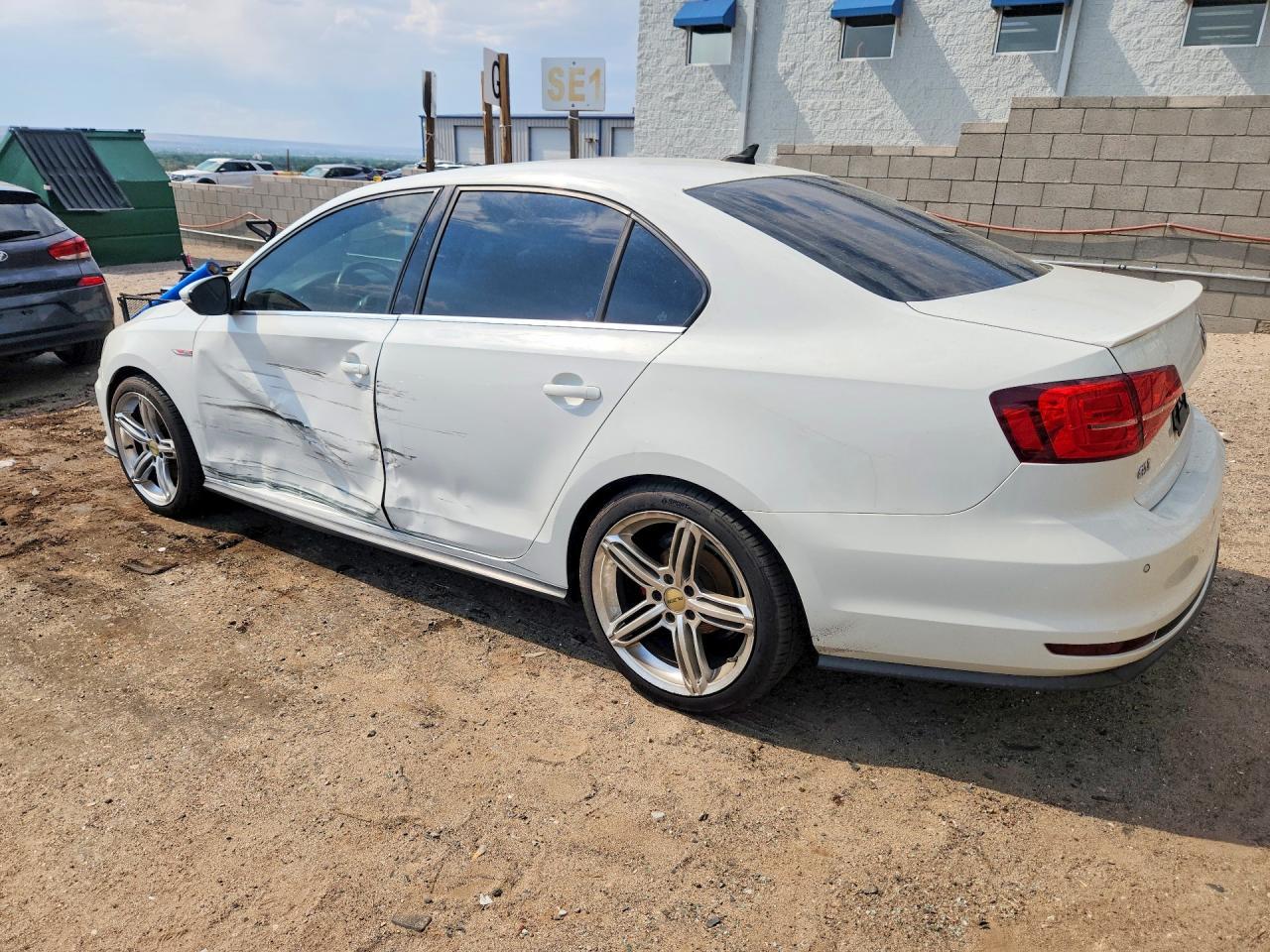 2016 Volkswagen Jetta Gli - Фото 2
