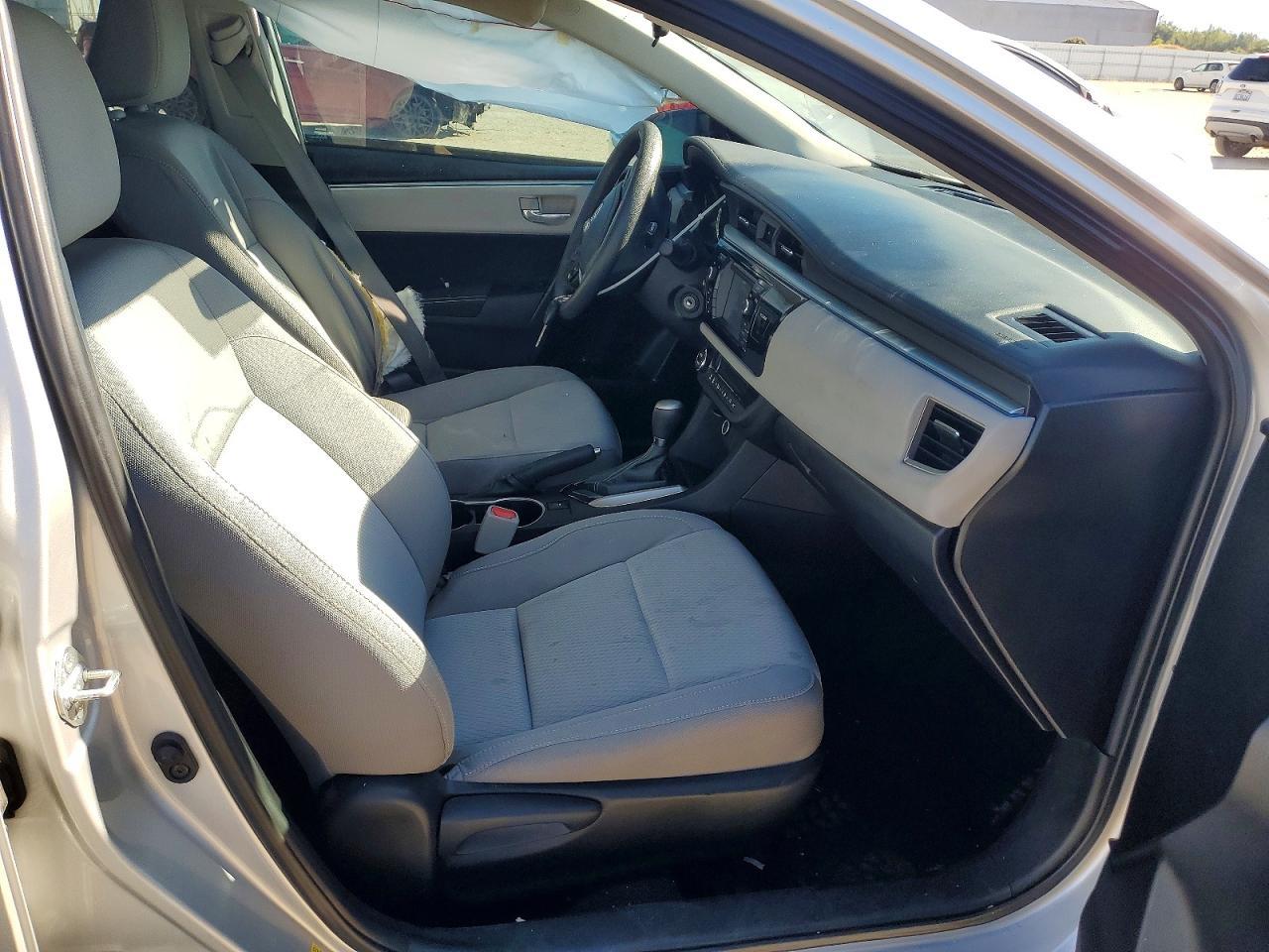 2016 Toyota Corolla Le - Фото 7