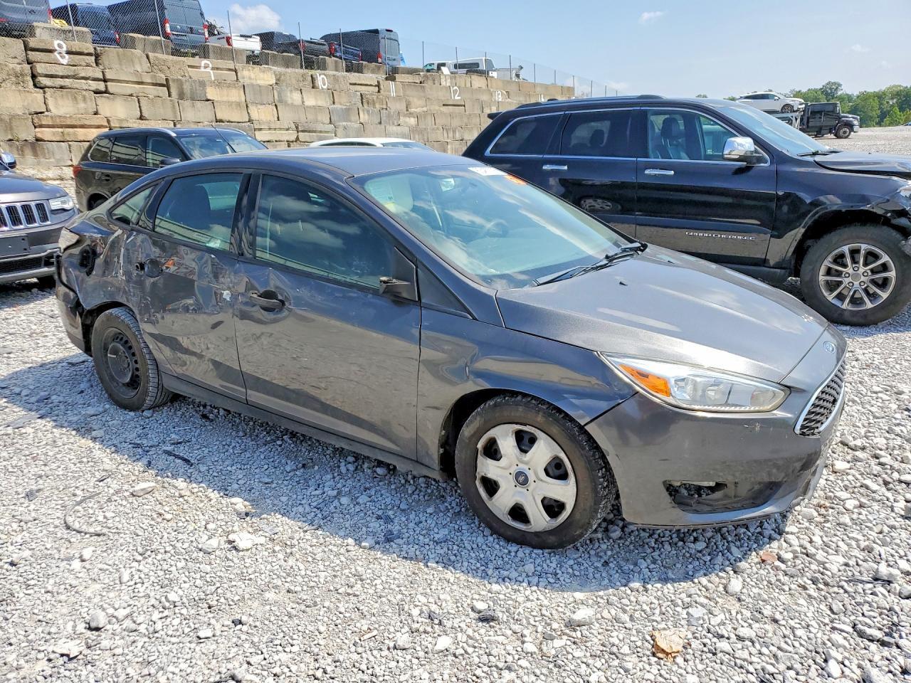 2018 Ford Focus S - Фото 4