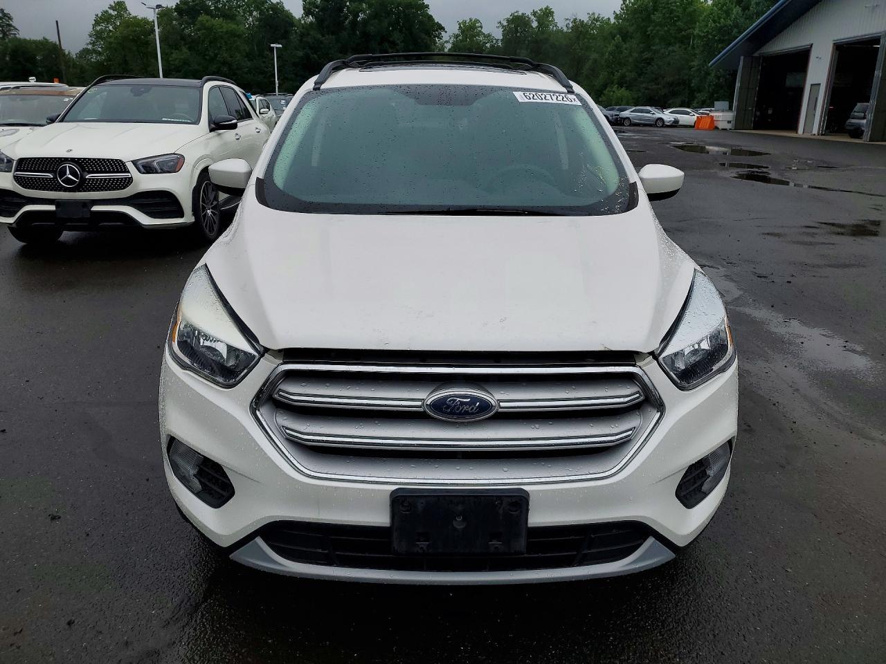 2018 Ford Escape Se - Фото 5