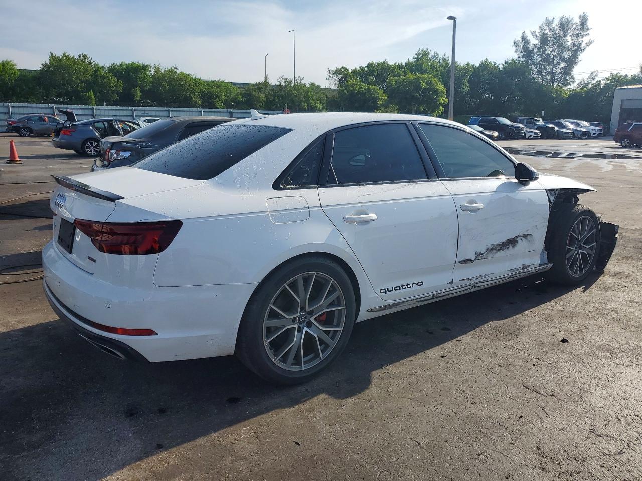 2019 Audi A4 Premium Plus - Фото 3