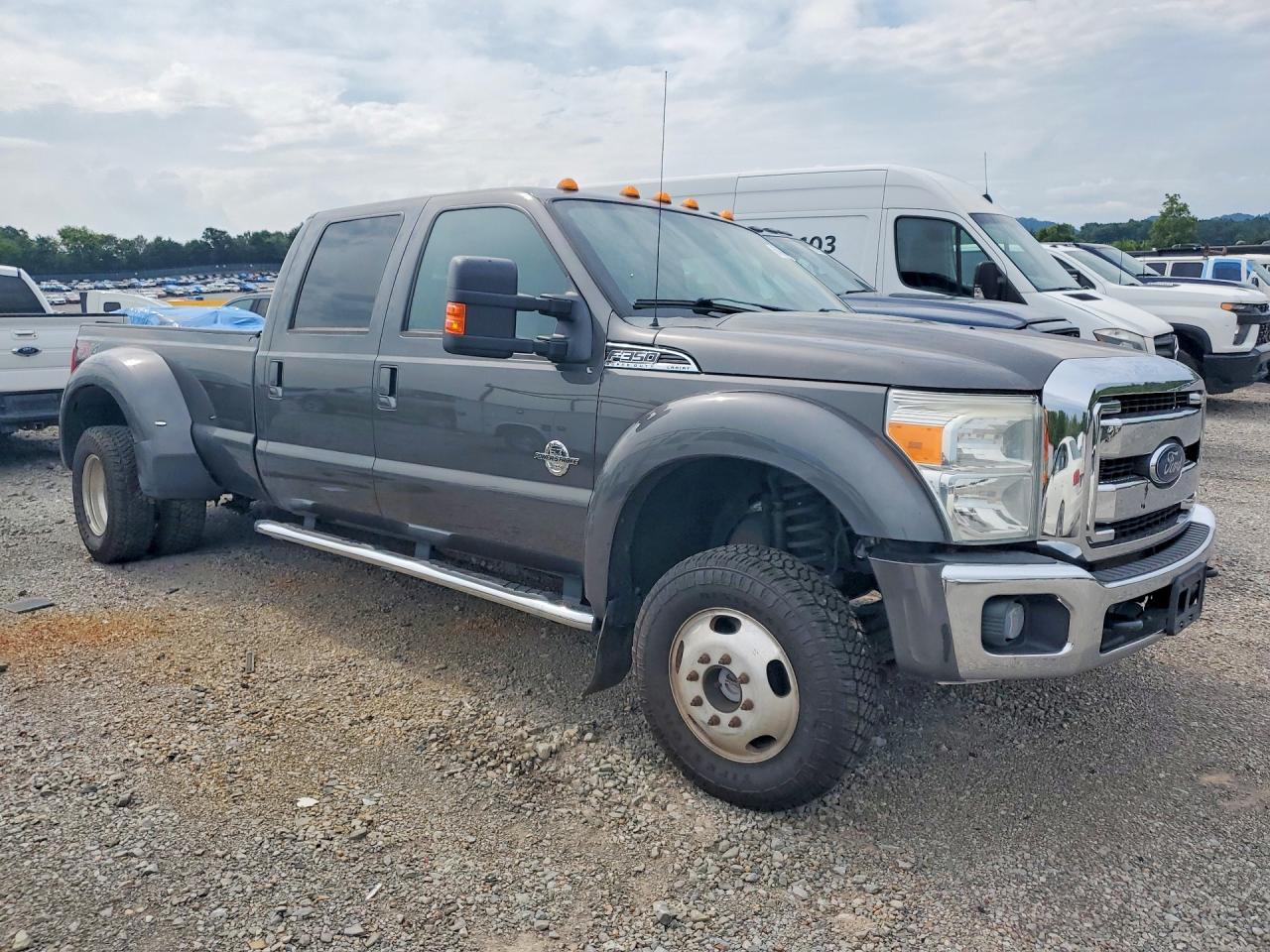 2016 Ford F350 Super Duty - Фото 4