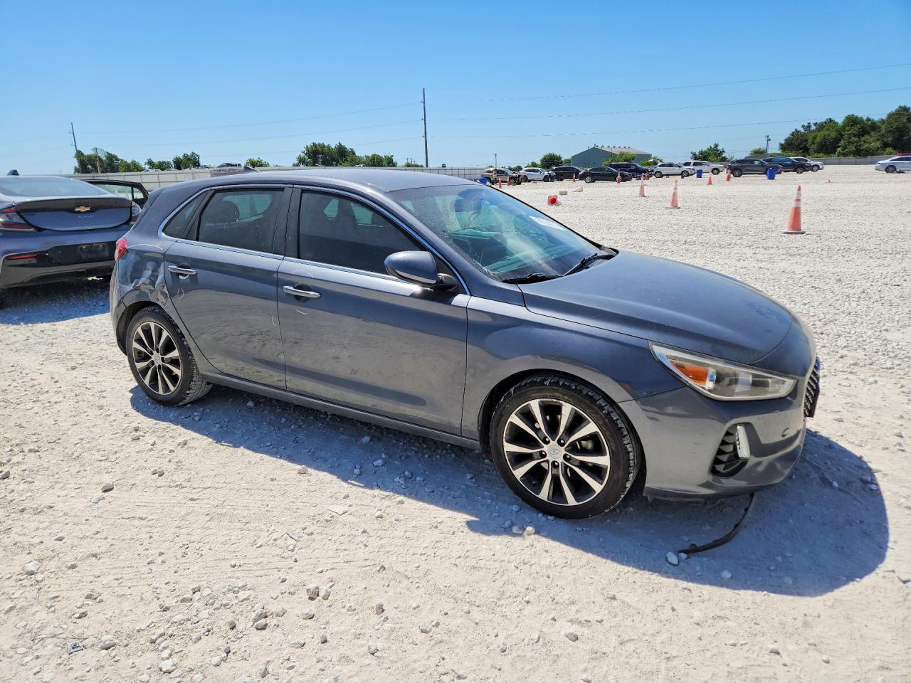 2018 Hyundai Elantra Gt Base - Фото 4