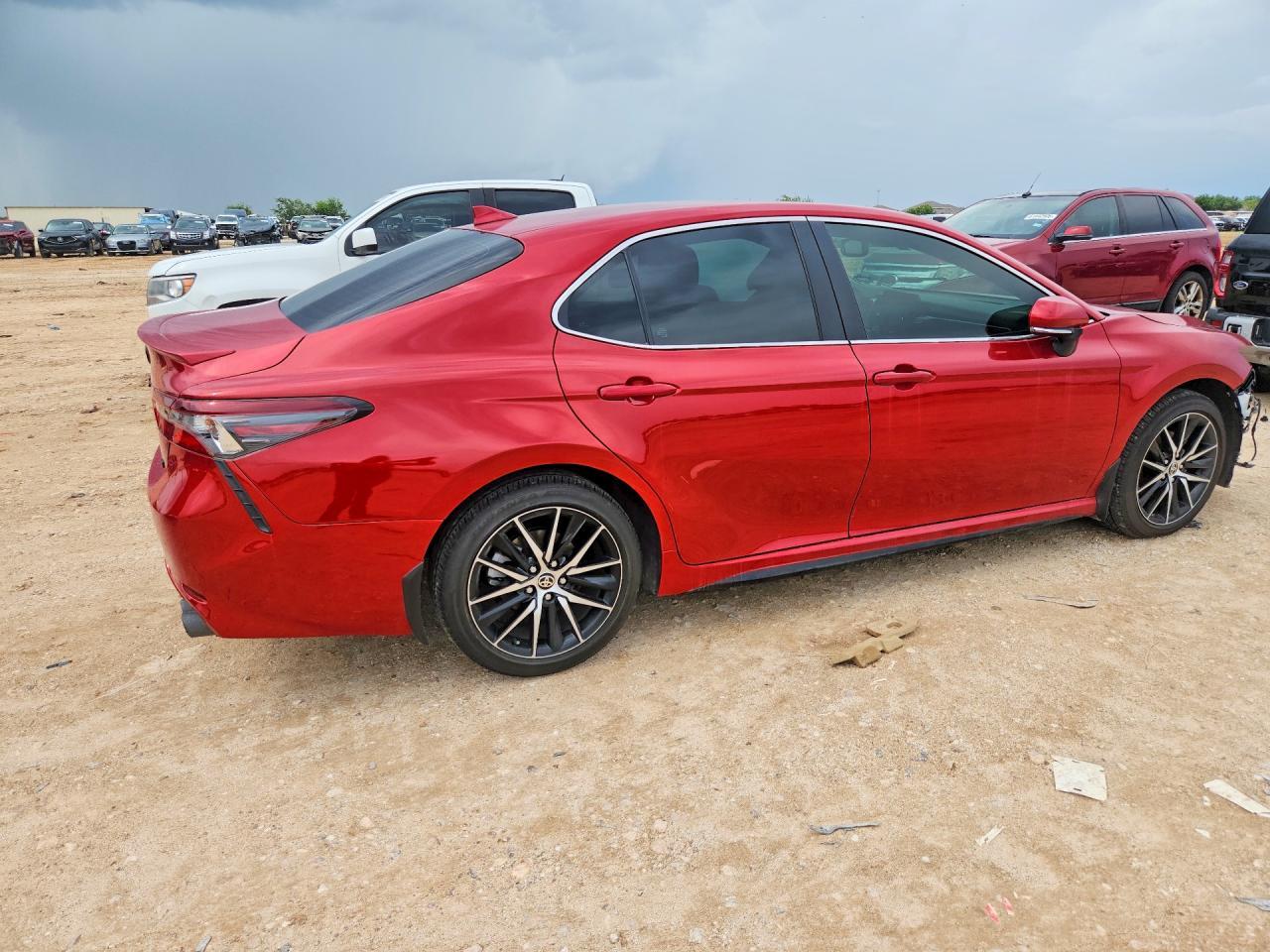 2024 Toyota Camry Se - Фото 3