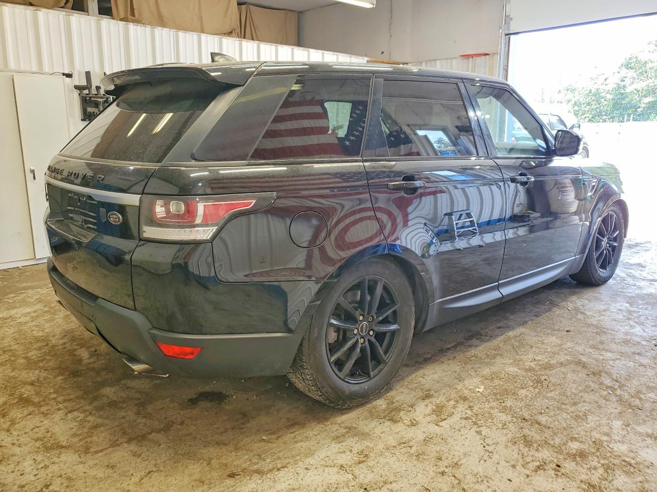 2017 Land Rover Range Rover Sport Se - Image 3