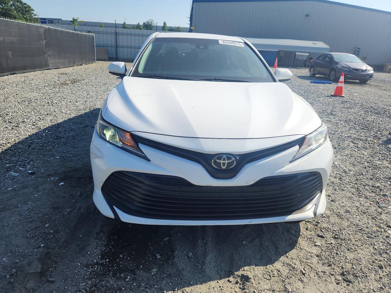 2018 Toyota Camry Le - Фото 5