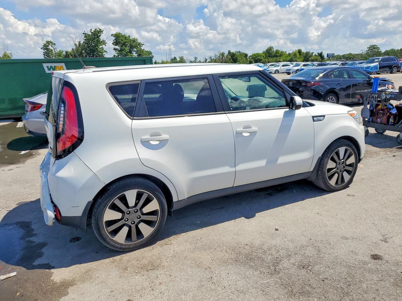 2014 Kia Soul ! - Image 3