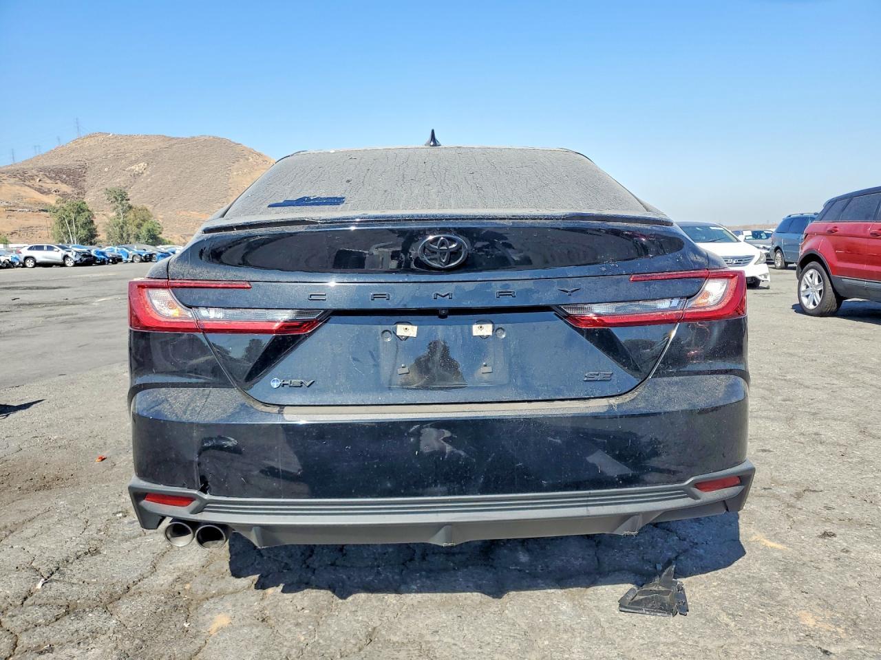 2025 Toyota Camry Se - Фото 6