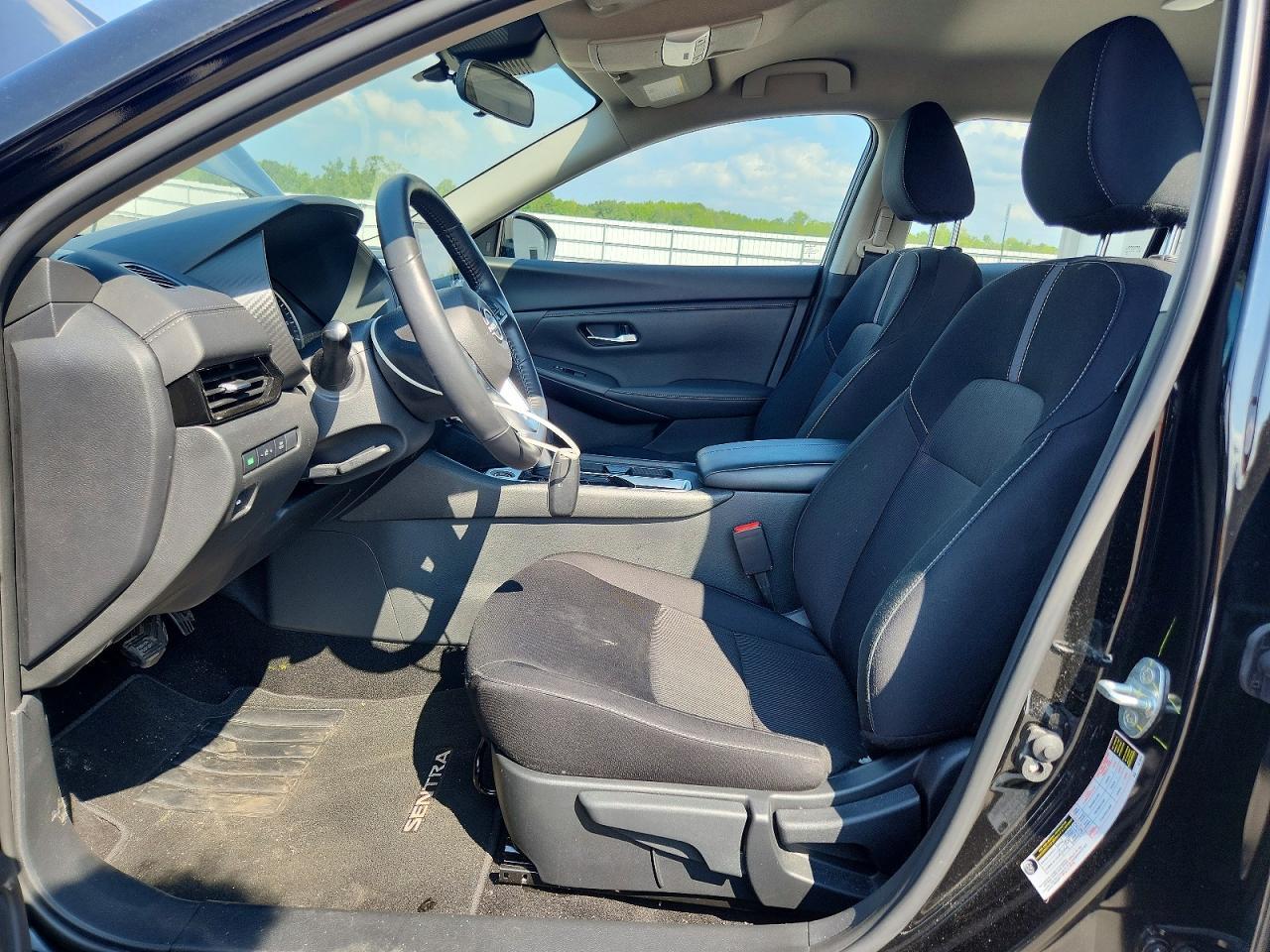 2025 Nissan Sentra Sv - Фото 7
