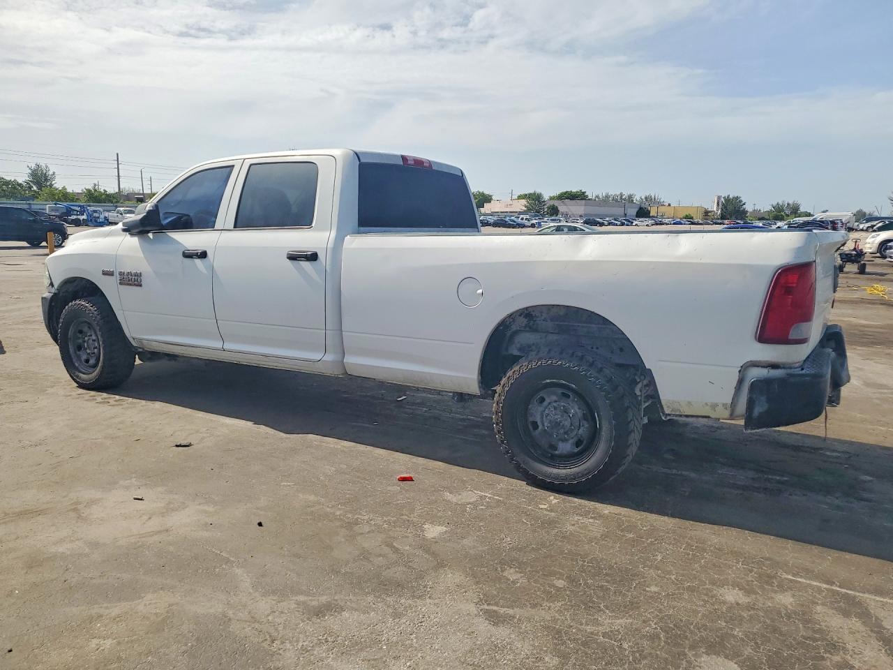 2014 Ram 2500 St - Image 2