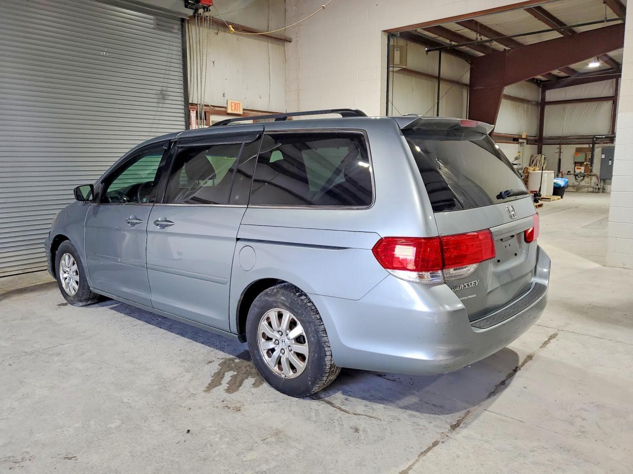 2010 Honda Odyssey Exl - Фото 2