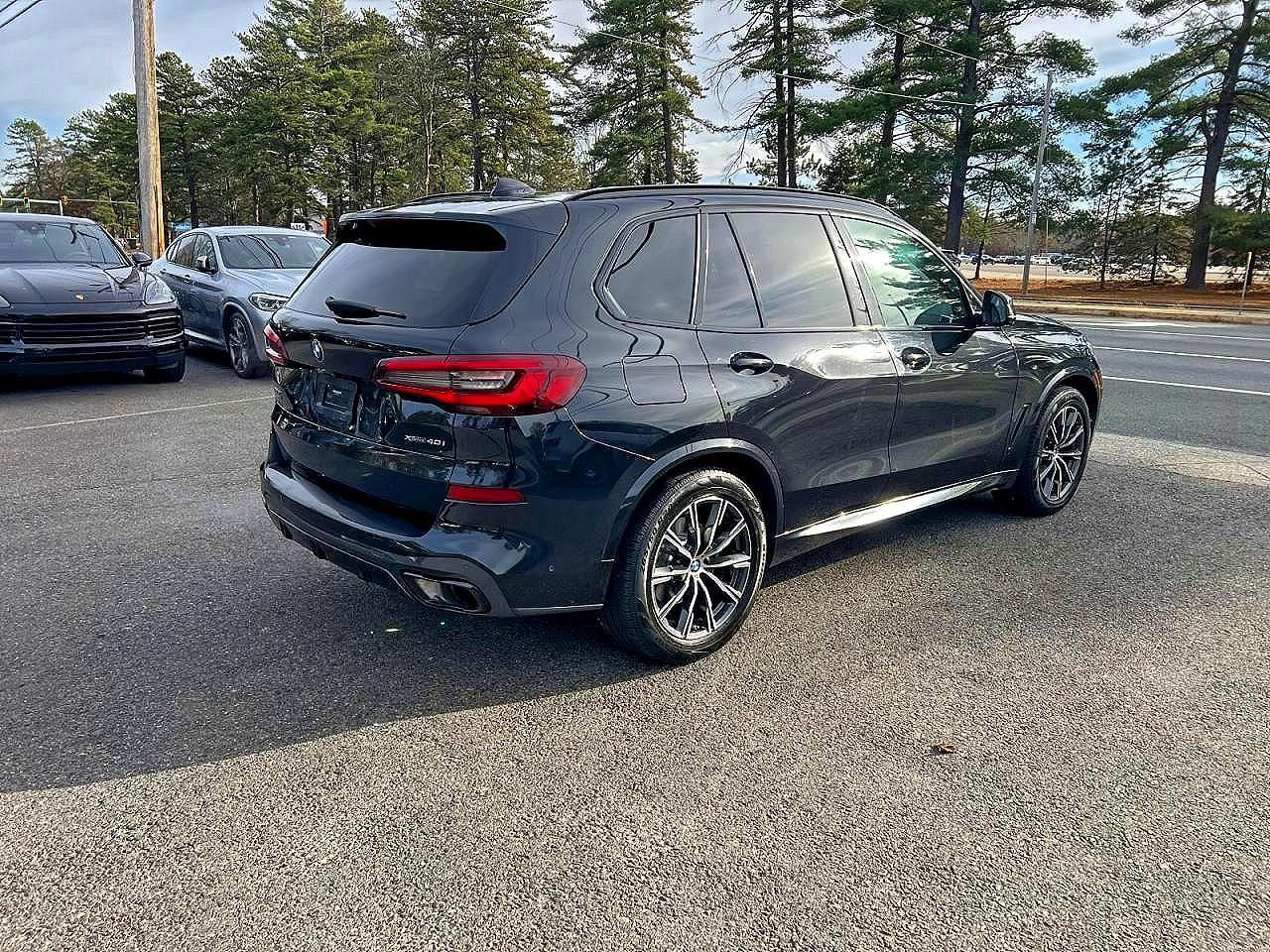 2021 BMW X5 xDrive40I - Фото 4